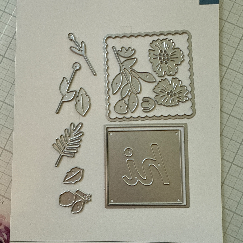 Sentimental Florals die set