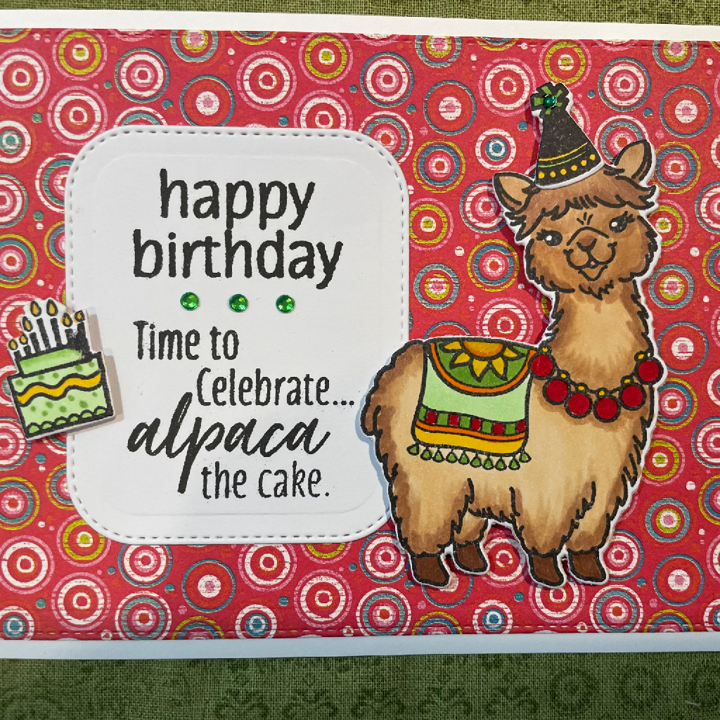 Dare 2B Artzy-Alpaca Cake